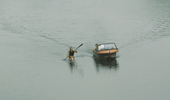 Kanutraining auf der Elbe